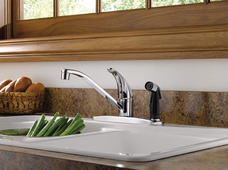 Peerless Single-Handle Kitchen Sink Faucet with Integrated Side Sprayer, Chrome P114LF - Image 4
